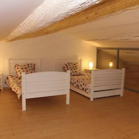 Vakantiehuis 2 Bedroom Beautiful In